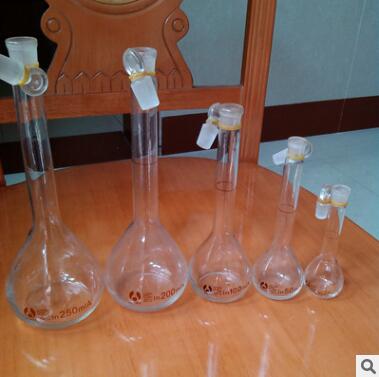 透明容量瓶 白容量瓶100ml 200ml 250ml 500ml 1000ml等规格博美图1