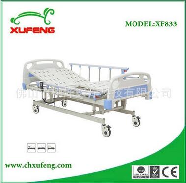厂家直销简易三功能电动病床多功能护理床款式出口款式多种可选图1