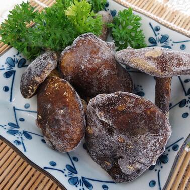 云南新鲜黑牛肝 牛肝菌图1