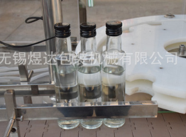 油类灌装机 全自动玻璃瓶灌装扎盖机图3
